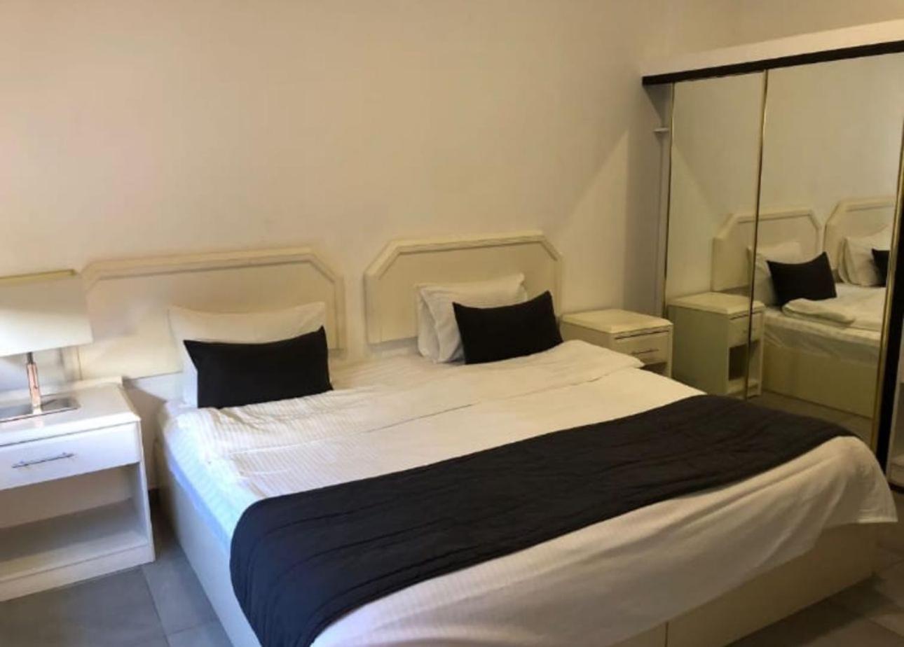 Weibdeh Heights Hotel Suites Amman Extérieur photo